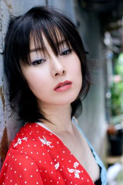 《我爱上了朋友的姐姐》