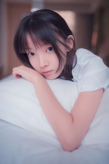 农村老妇与小伙做爰